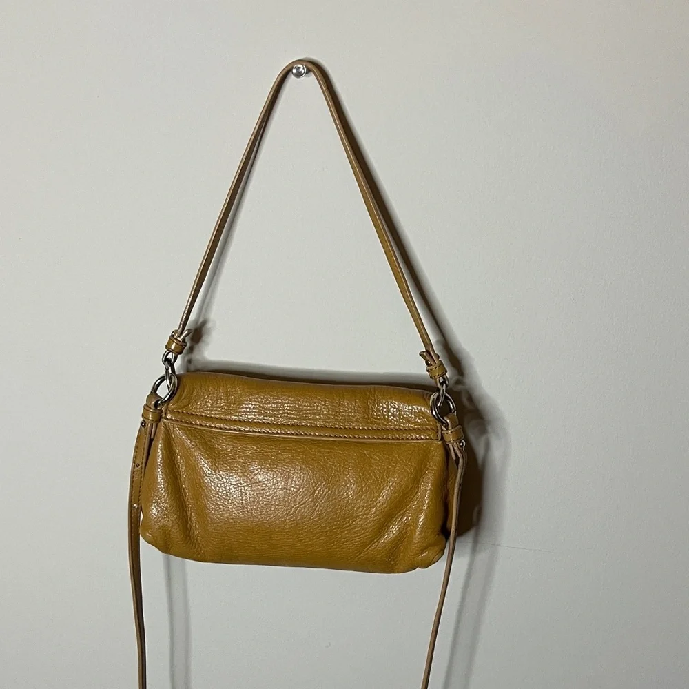Chloé Tan Leather Shoulder/Crossbody Bag - Picture 3 of 12